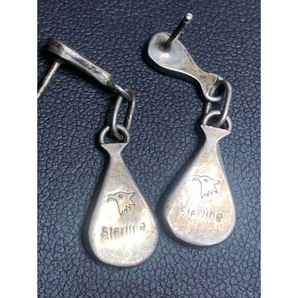 3154 sterling silver 925 Signed eagle head mother of pearl inlay earrings 2.5g - Picture 2 of 2